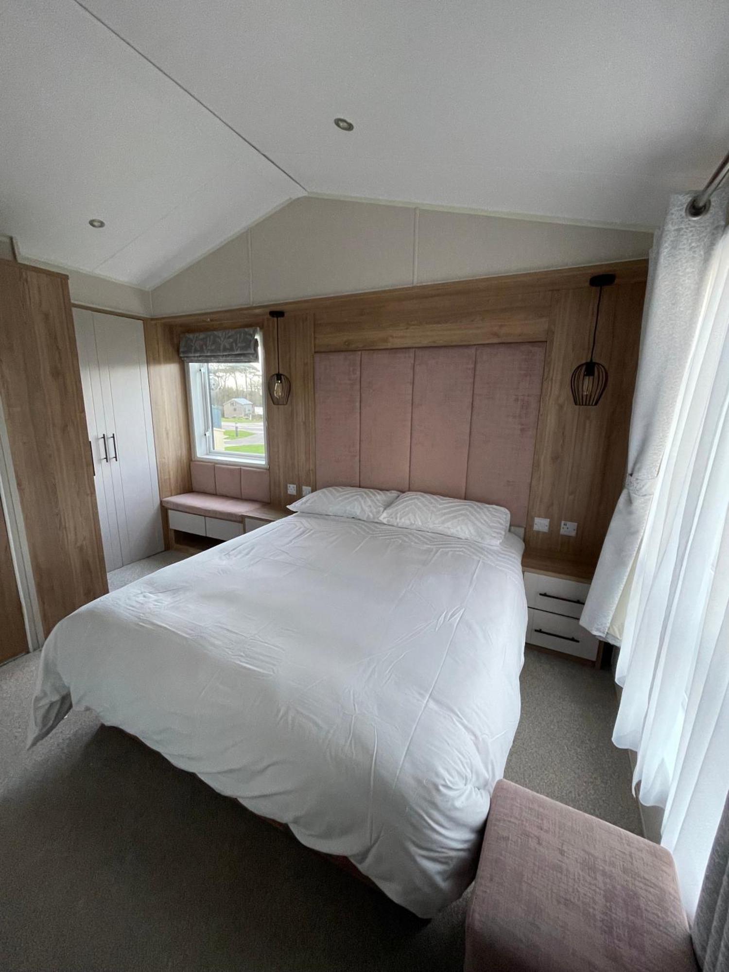 2-6 Guests Holiday Chalet In Durdle Door West Lulworth Exterior foto